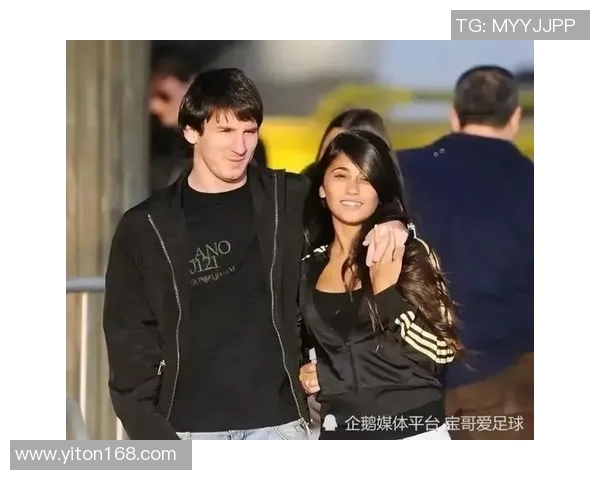 与足球明星的亲密合影背后隐藏着哪些故事和精彩瞬间